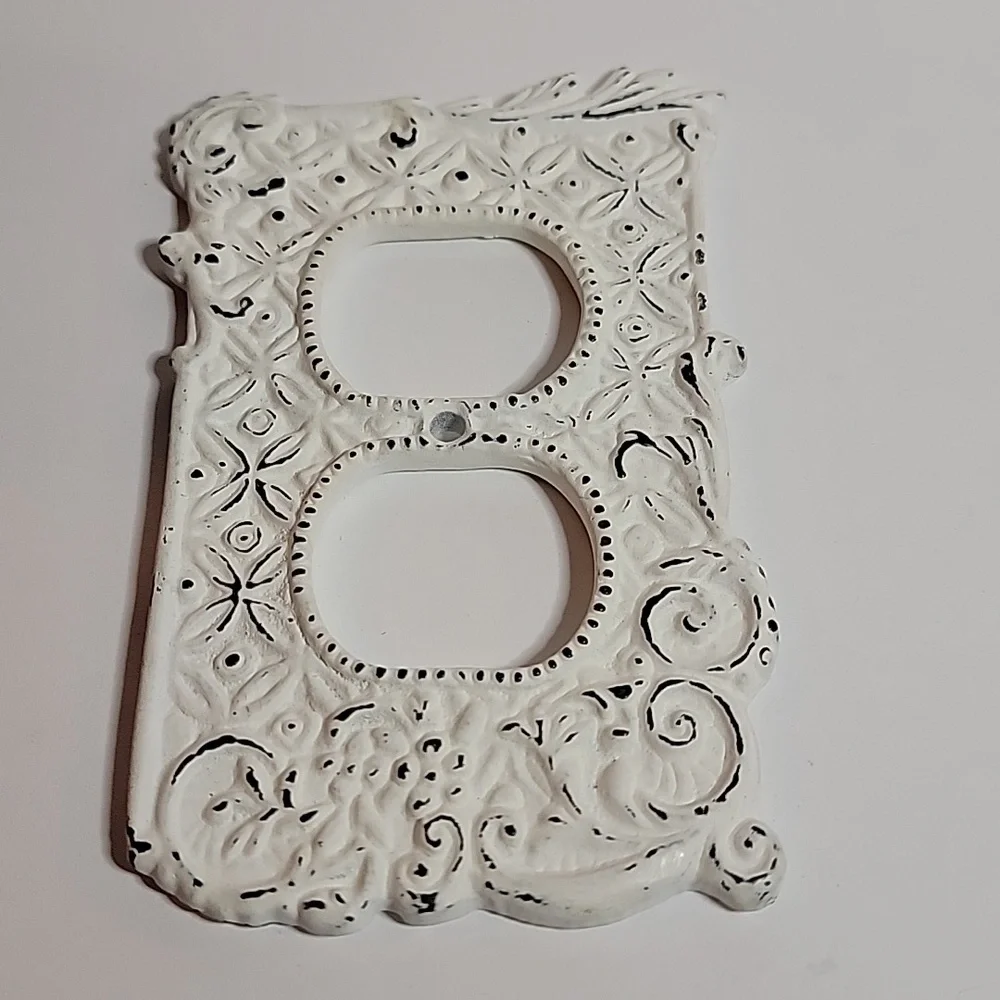 Two Outlet Covers - Picture 2 of 5